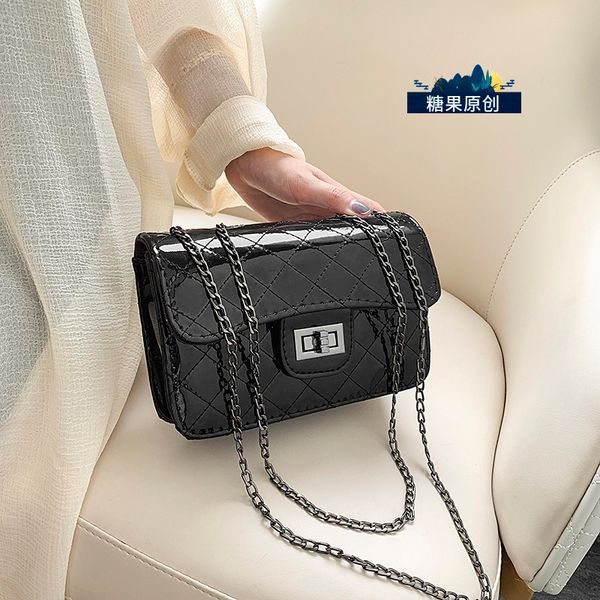 france niche 2020 on light bread diamond lattice chain package mini- small square package single shoulder satchel women packet
france niche 2020 on light bread diamond lattice chain package mini- small square package single shoulder satchel women packet