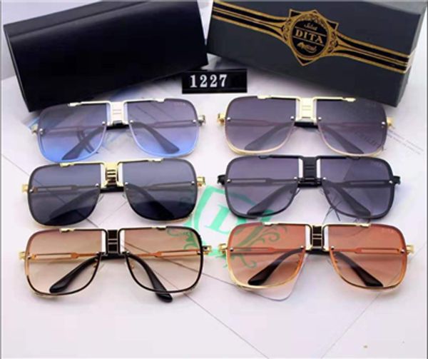 2020 новые роскошные солнцезащитные очки мужской дизайн металлические ретро солнцезащитные очки мода стиль квадратный бескаркасный уф 400 об, White;black
2020 новые роскошные солнцезащитные очки мужской дизайн металлические ретро солнцезащитные очки мода стиль квадратный бескаркасный уф 400 об, White;black