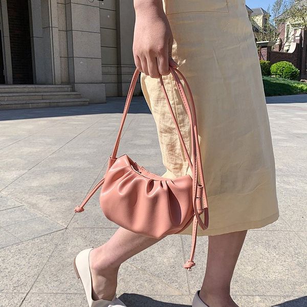 2020 new women's shoulder bag casual soft leather fold crescent crescent cloud dumpling shaped armpit bag
2020 new women's shoulder bag casual soft leather fold crescent crescent cloud dumpling shaped armpit bag