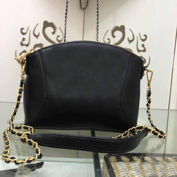 new fashion luxury designer woman handbag cross body bags shoulder genuine leather tote purse bags double inner lining cowhide
new fashion luxury designer woman handbag cross body bags shoulder genuine leather tote purse bags double inner lining cowhide