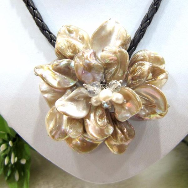 chokers fashion handmade white sea shell flower & freshwater pearl necklace 18" nature, Golden;silver
chokers fashion handmade white sea shell flower & freshwater pearl necklace 18" nature, Golden;silver