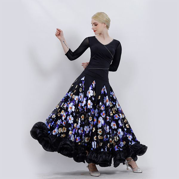 ballroom dance competition dresses woman standard ballroom dress waltz dress luminous costumes dance wear skirt, Black;red
ballroom dance competition dresses woman standard ballroom dress waltz dress luminous costumes dance wear skirt, Black;red