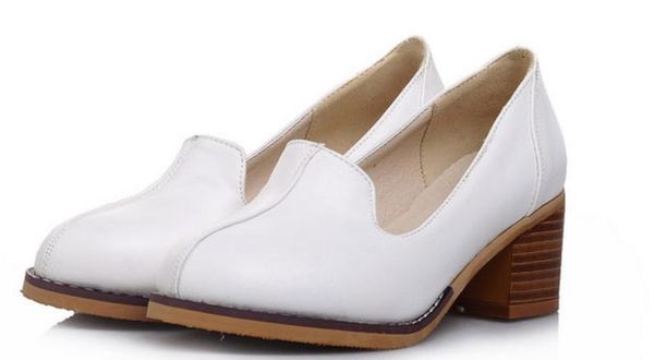 2018 women's shoes in spring and autumn with new style middle heel coarse heel shallow mouth, Black
2018 women's shoes in spring and autumn with new style middle heel coarse heel shallow mouth, Black