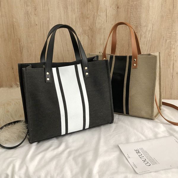 2020 new women's shoulder bag women's handbag canvas bag color matching design retro fashion student
2020 new women's shoulder bag women's handbag canvas bag color matching design retro fashion student