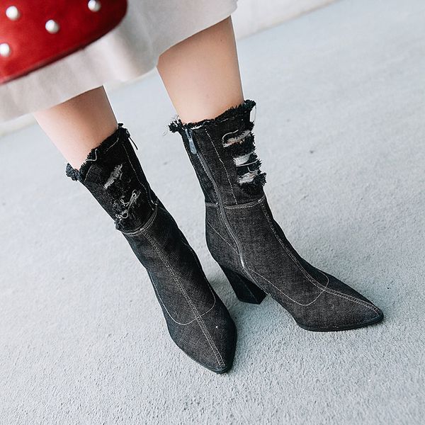 denim boot thick high heels women boots holed ankle 2020 new pointed toe lady shoes ripped spring footwear casual heels, Black
denim boot thick high heels women boots holed ankle 2020 new pointed toe lady shoes ripped spring footwear casual heels, Black