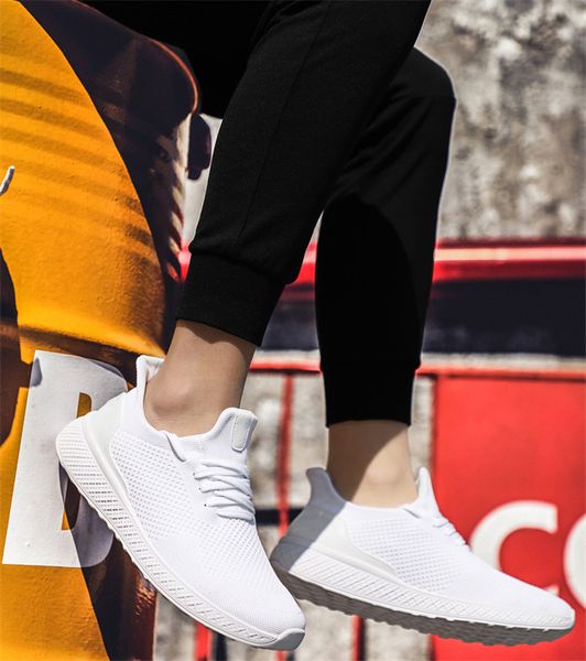 chaussures fashion designer shoes trainers white black dress de luxe sneakers men women running shoes13123
chaussures fashion designer shoes trainers white black dress de luxe sneakers men women running shoes13123