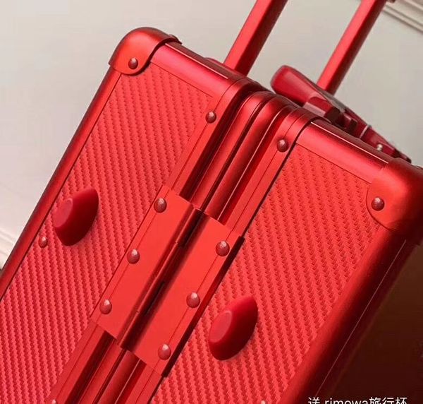 2suitcase brandcabin luggage and handbag, 20 inch suitcase set, red travel case,rolling trip bag,universal wheel trolley, box
2suitcase brandcabin luggage and handbag, 20 inch suitcase set, red travel case,rolling trip bag,universal wheel trolley, box