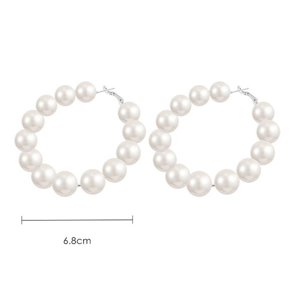 cold and temperament simple circle around the circle artificial pearl earrings female, Golden;silver
cold and temperament simple circle around the circle artificial pearl earrings female, Golden;silver