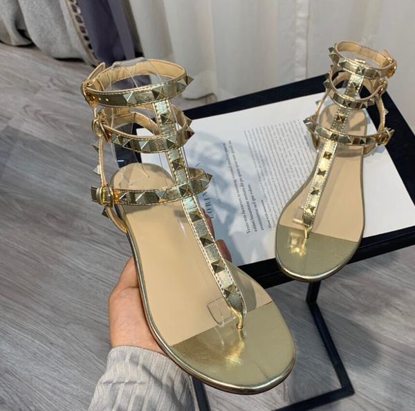 2020 women sandals fashion women shoes slipper rivet platform slide lady fashion flat sandals with box 35-41, Black
2020 women sandals fashion women shoes slipper rivet platform slide lady fashion flat sandals with box 35-41, Black