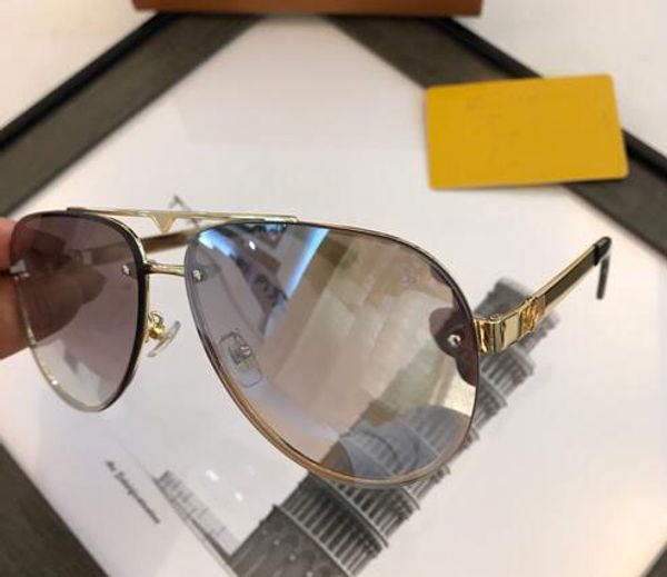 luxury classic sunglasses men design metal vintage fashion style outdoor eyewear square frame uv 400 lens with case, White;black
luxury classic sunglasses men design metal vintage fashion style outdoor eyewear square frame uv 400 lens with case, White;black