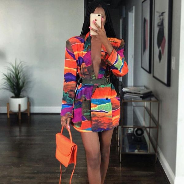 women graffiti printed blazer 2020 spring long sleeve notched single breasted office lady street coat blazer, White;black
women graffiti printed blazer 2020 spring long sleeve notched single breasted office lady street coat blazer, White;black