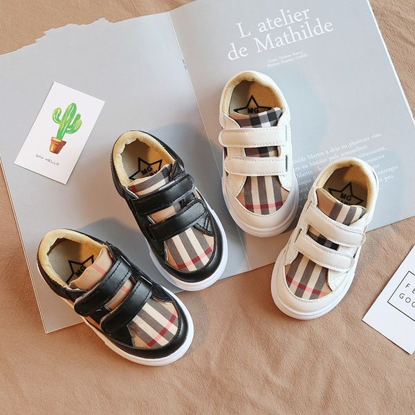 2020 designer-kids fashion sneakers child plaid stripe casual shoes spring autumn kids designer sneakers baby boy running shoes, Black;red
2020 designer-kids fashion sneakers child plaid stripe casual shoes spring autumn kids designer sneakers baby boy running shoes, Black;red