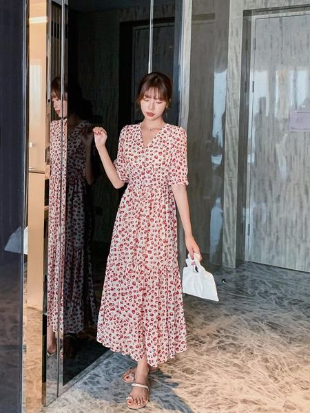 casual dresses women long chiffon floral dress summer 2021 runway vintage elegant korean party maxi boho tropical beach vacation, Black;gray
casual dresses women long chiffon floral dress summer 2021 runway vintage elegant korean party maxi boho tropical beach vacation, Black;gray