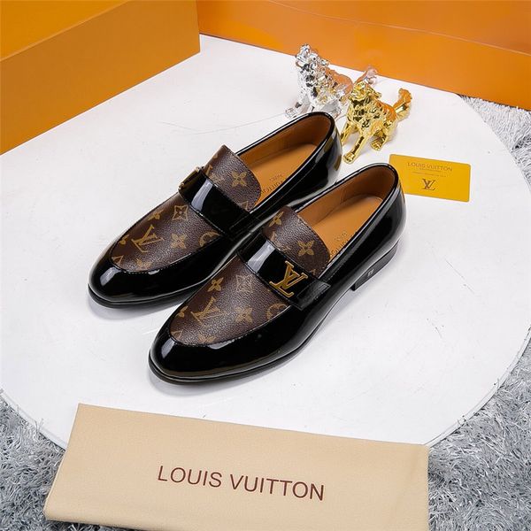 2019 brands business formal shoe men large size casual shoes new italy office leather shoes pointed men luxury dress shoes, Black
2019 brands business formal shoe men large size casual shoes new italy office leather shoes pointed men luxury dress shoes, Black