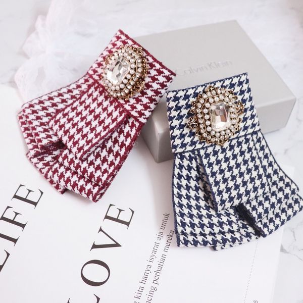 fashion clothing ornament houndstooth brooch bow tie womans clothing fashionable, Black;blue
fashion clothing ornament houndstooth brooch bow tie womans clothing fashionable, Black;blue