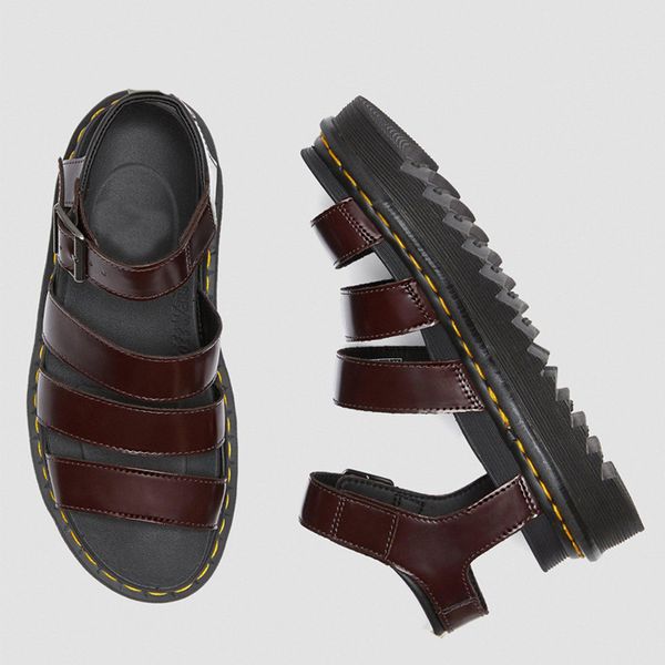luxury designer gladiator sandals women black summer causal shoes comfortable genuine leather buckle dr martin platform sandals size 35-40
luxury designer gladiator sandals women black summer causal shoes comfortable genuine leather buckle dr martin platform sandals size 35-40