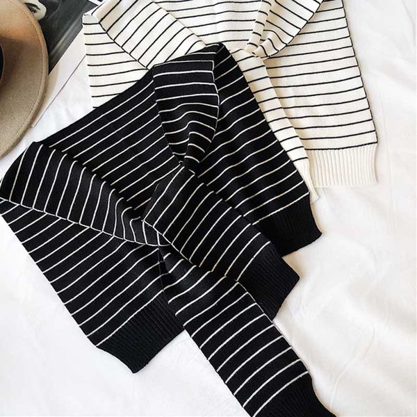 fashion classic stripe knitting collar shirt fake collar vintage shoulder fake knotted scarf shawls, Black;blue
fashion classic stripe knitting collar shirt fake collar vintage shoulder fake knotted scarf shawls, Black;blue