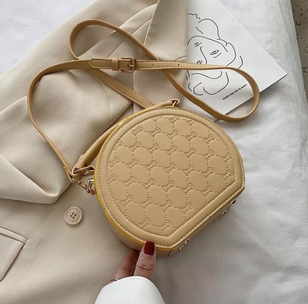 wholesale fashion women round bag ladies handbags shoulder bags girls crossbody bag high quality