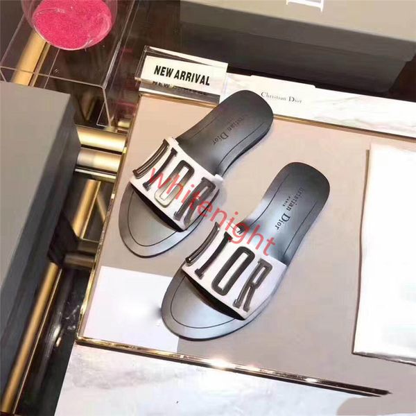 dior flip flop 2019 тапочки дизайнер сандалии высокого качества слайды дизайнерская обувь hococal дизайнер huaraches шлепанцы мокасины для ж, Black
dior flip flop 2019 тапочки дизайнер сандалии высокого качества слайды дизайнерская обувь hococal дизайнер huaraches шлепанцы мокасины для ж, Black