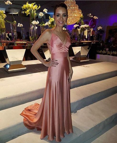 criss-cross spaghetti straps evening dresses backless party gowns long women special occasion dress, Black;red
criss-cross spaghetti straps evening dresses backless party gowns long women special occasion dress, Black;red