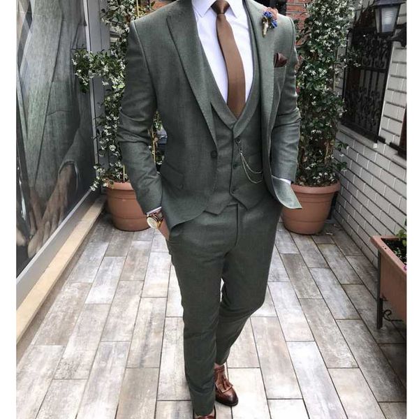 spring summer mens suits slim fit 3 pieces groomsmen wedding tuxedos peaked lapel formal prom pants suit, Black;gray
spring summer mens suits slim fit 3 pieces groomsmen wedding tuxedos peaked lapel formal prom pants suit, Black;gray