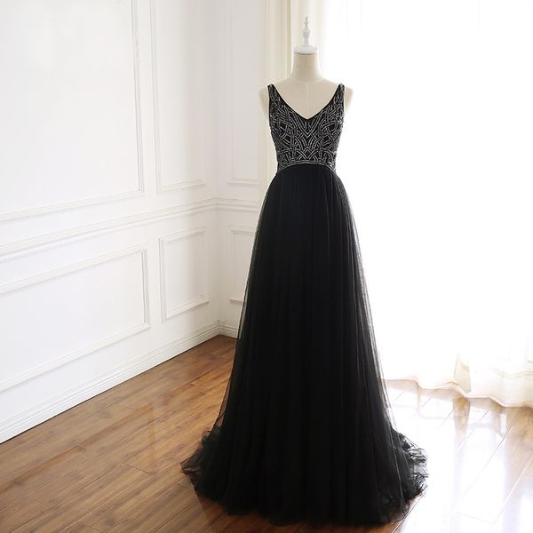 sparkly v-neck a-line tulle black prom dresses for brush train pattern beading low v back black evening gowns vestido de festa longo
sparkly v-neck a-line tulle black prom dresses for brush train pattern beading low v back black evening gowns vestido de festa longo