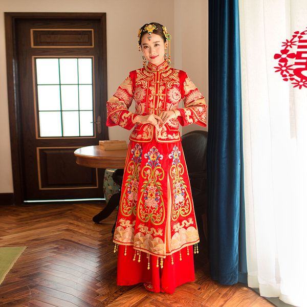 dragon gown bride chinese style costume phoenix cheongsam evening dress traditional chinese wedding dress red qipao embroidery
dragon gown bride chinese style costume phoenix cheongsam evening dress traditional chinese wedding dress red qipao embroidery