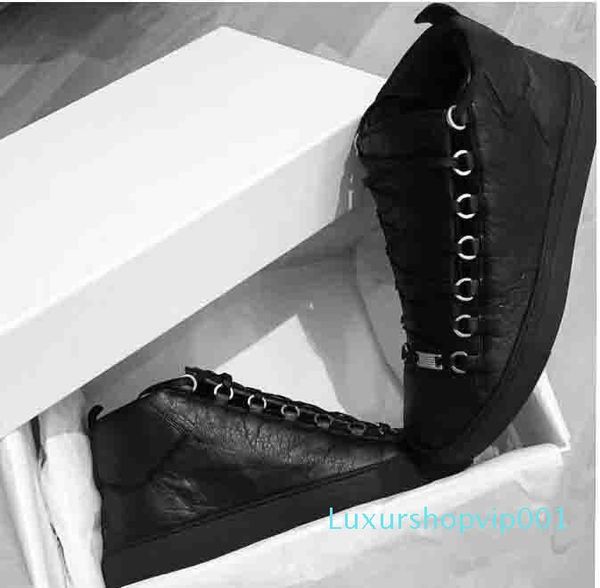 2019 new designer brand man casual shoe black white red flat kanye west fashion wrinkled leather lace-up high cut trainers runaway are n7 01
2019 new designer brand man casual shoe black white red flat kanye west fashion wrinkled leather lace-up high cut trainers runaway are n7 01
