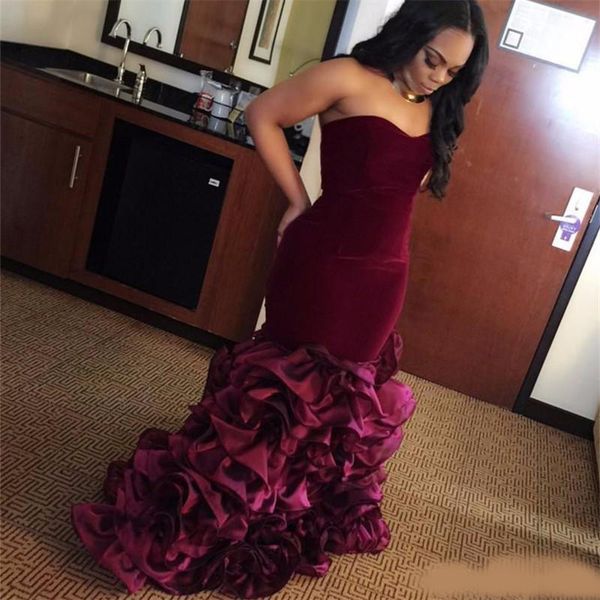 arabic burgundy velvet mermaid prom dresses sweetheart ruffles off shoulder african long formal evening party gowns 2020, Black
arabic burgundy velvet mermaid prom dresses sweetheart ruffles off shoulder african long formal evening party gowns 2020, Black
