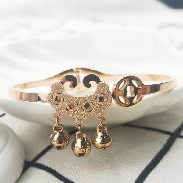 gold coin european and american classic brands woman bangles steel, Black
gold coin european and american classic brands woman bangles steel, Black