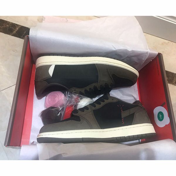 1 high og travis scotts cactus jack suede dark mocha ts sp 3m basketball shoes mens women 1s low travis scott sneakers size36-47
1 high og travis scotts cactus jack suede dark mocha ts sp 3m basketball shoes mens women 1s low travis scott sneakers size36-47