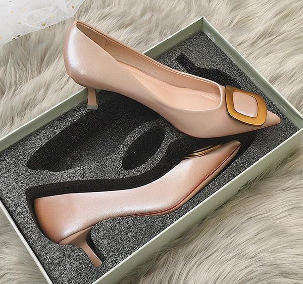 new season women pumps wedding party nude black stiletto sequined hight heel temperament fashion dress shoe with box
new season women pumps wedding party nude black stiletto sequined hight heel temperament fashion dress shoe with box