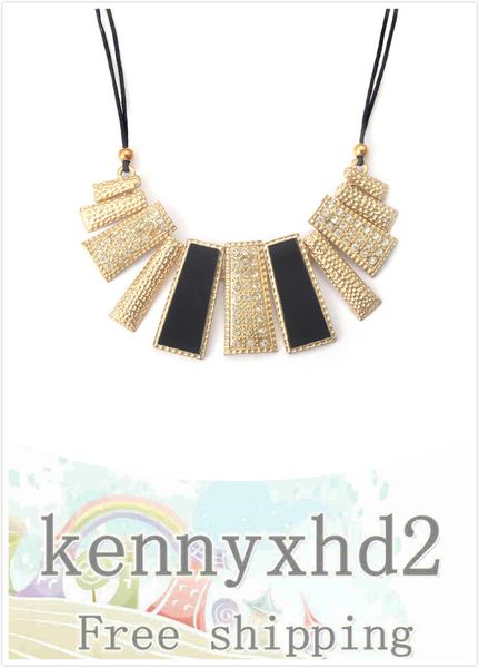 fashion, temperament, trend, exaggeration, aestheticism, geometric leather rope, water drill, oil dripping necklace, wind necklace, Silver
fashion, temperament, trend, exaggeration, aestheticism, geometric leather rope, water drill, oil dripping necklace, wind necklace, Silver