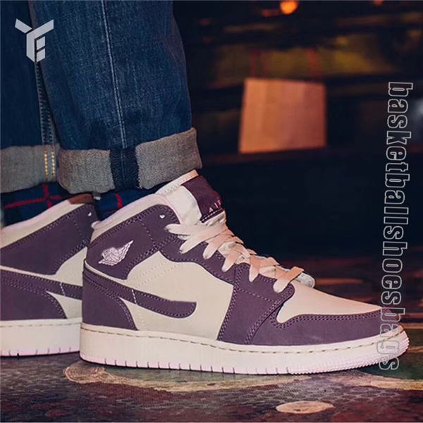 designer shoes j1 high pass the torch plated silver basketball shoes for everyday men women sports sneaker original edition shoes outlet
designer shoes j1 high pass the torch plated silver basketball shoes for everyday men women sports sneaker original edition shoes outlet