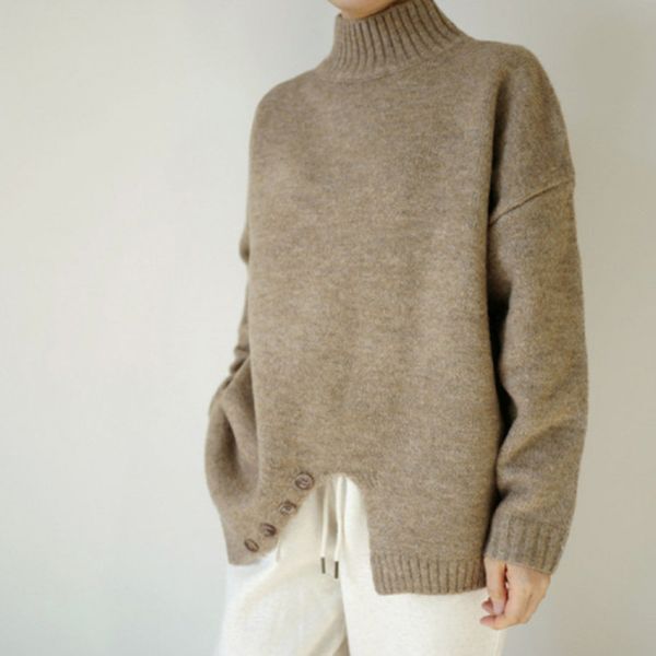 2019 new korean edition college wind half-high-collar sweater women's loose hundred lantern sleeve knitted sweater, White;black
2019 new korean edition college wind half-high-collar sweater women's loose hundred lantern sleeve knitted sweater, White;black
