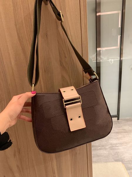 designer handbag classic fashion purse crossbody bags brown flowers women crossbody 2019 new style usa style lady bag
designer handbag classic fashion purse crossbody bags brown flowers women crossbody 2019 new style usa style lady bag