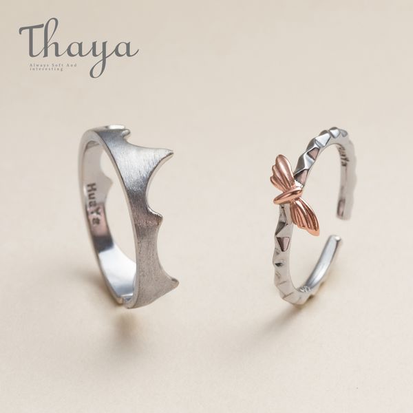 thaya rose gold exquisite moth fire edge circle rings 925 sterling silver frosted ring engagement jewelry for women, Golden;silver
thaya rose gold exquisite moth fire edge circle rings 925 sterling silver frosted ring engagement jewelry for women, Golden;silver
