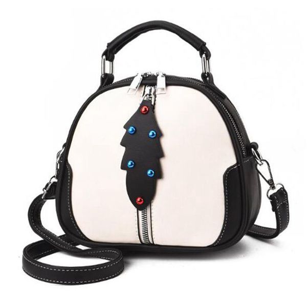 crossbody bag for women 2020 white flap female small bag pu leather handbag rivet shoulder girl party bolsa x817
crossbody bag for women 2020 white flap female small bag pu leather handbag rivet shoulder girl party bolsa x817