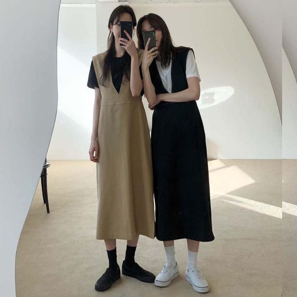women spring v neck sleeveless long tank dress vintage high waist solid color out wear vest dresses, Black;gray
women spring v neck sleeveless long tank dress vintage high waist solid color out wear vest dresses, Black;gray