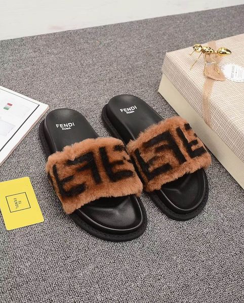 new lady designerslipper womens luxurysneaker slippers for women with woolen fur sandals hydro slides girls fashion sneakers tt 20022907t
new lady designerslipper womens luxurysneaker slippers for women with woolen fur sandals hydro slides girls fashion sneakers tt 20022907t