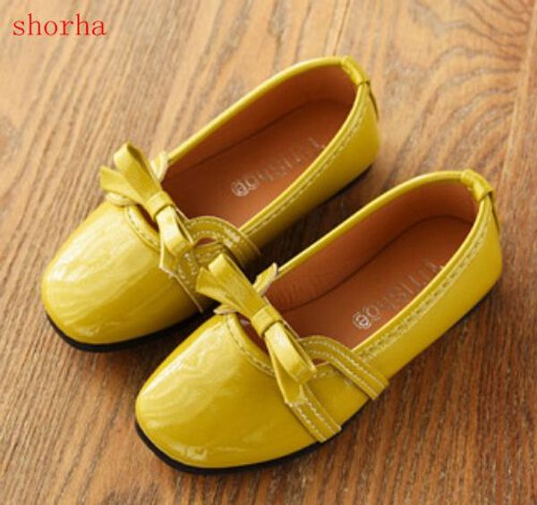 новые детские дикие ботинки весной и осенью девушки лакированные туфли корейской версии с мягким дном повседневная волна, Black;grey
новые детские дикие ботинки весной и осенью девушки лакированные туфли корейской версии с мягким дном повседневная волна, Black;grey