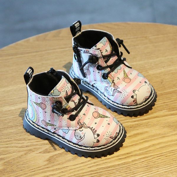 new unicorn martin 0-3 years old cartoon pu leather winter warm toddler shoes baby snow boots y200404
new unicorn martin 0-3 years old cartoon pu leather winter warm toddler shoes baby snow boots y200404