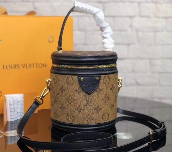 designer luxury bag shoulder bag real leather old flower bucket crossbody bag cannes handbag beauty case
designer luxury bag shoulder bag real leather old flower bucket crossbody bag cannes handbag beauty case