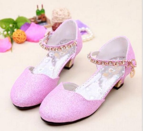 2020 princess kids shoes casual glitter leather wedding girls sandals sequin sandal party dress high heels children shoes, Black;red
2020 princess kids shoes casual glitter leather wedding girls sandals sequin sandal party dress high heels children shoes, Black;red