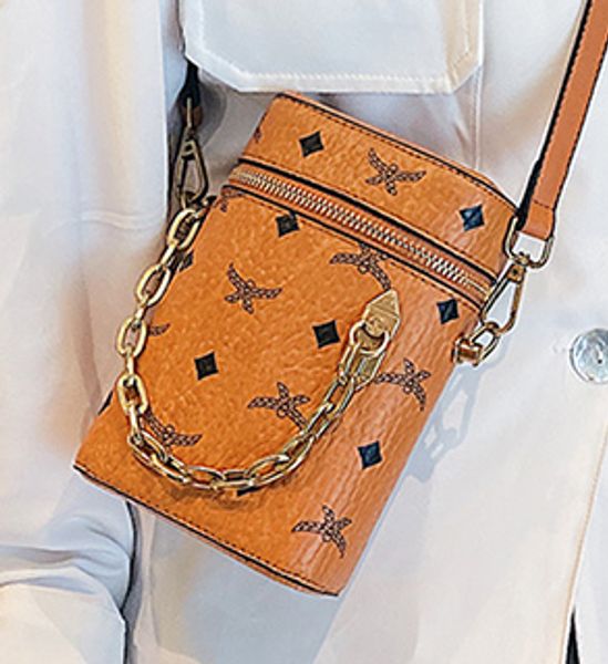 designer handbags 2020 casual fashion luxury shoulder bag designer wild chain shoulder messenger bag
designer handbags 2020 casual fashion luxury shoulder bag designer wild chain shoulder messenger bag
