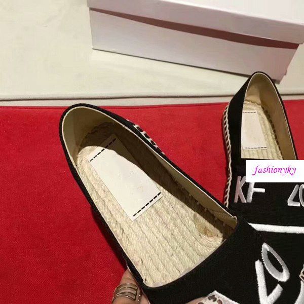 luxury men and women with tiger head single shoes and lazy shoes embroidered straw shoes, Black 
luxury men and women with tiger head single shoes and lazy shoes embroidered straw shoes, Black