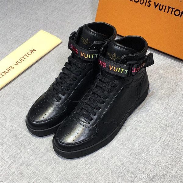 19ss 2020 embroideried gold crown bee men high hip hop shoes casual flats male loafers luxury party fashion street shoes for men cqcq1, Black
19ss 2020 embroideried gold crown bee men high hip hop shoes casual flats male loafers luxury party fashion street shoes for men cqcq1, Black