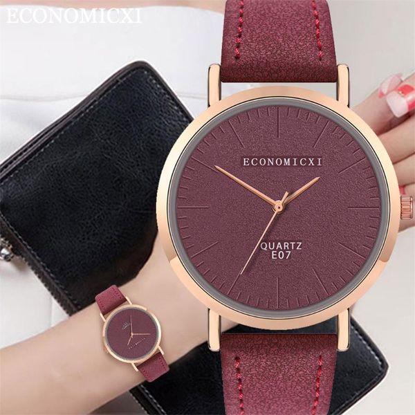 selling women watch simple leather ladies watch casual round dial quartz watches zegarek damski #w, Slivery;brown
selling women watch simple leather ladies watch casual round dial quartz watches zegarek damski #w, Slivery;brown