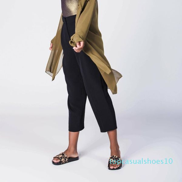 мелиа лип-лоп плжне апоки женин желе андалии 2020 мода женин желе обђв, Black
мелиа лип-лоп плжне апоки женин желе андалии 2020 мода женин желе обђв, Black