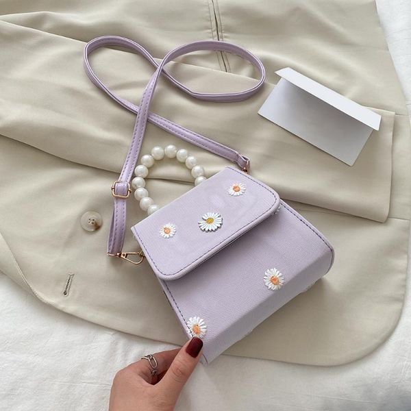 2020 fashion women daisy totes shoulder bags creative design chic women pearl handbag pu elegant crossbody pouch
2020 fashion women daisy totes shoulder bags creative design chic women pearl handbag pu elegant crossbody pouch